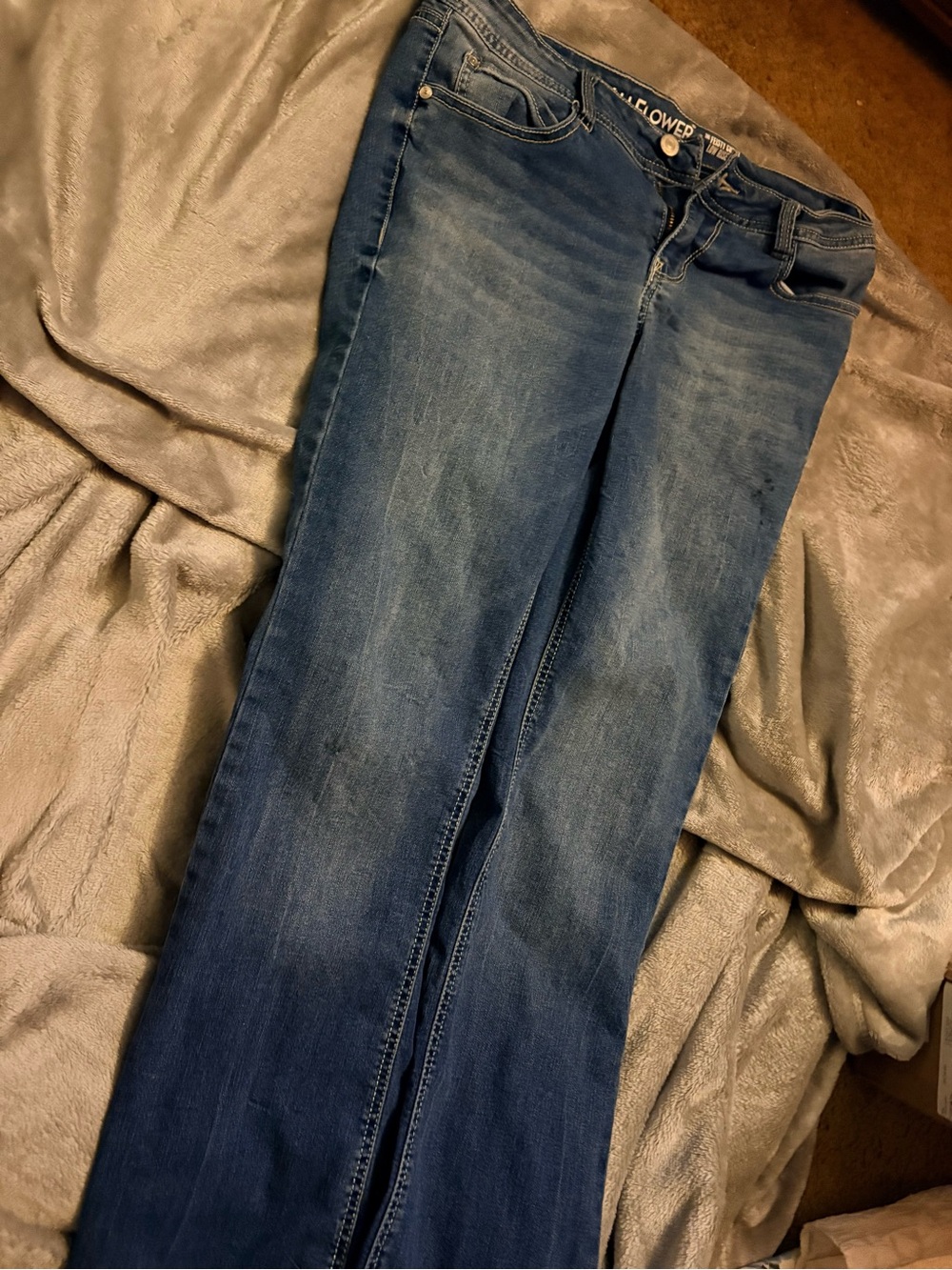 Wallflower Women's Blue Wide-Leg Flare Jeans